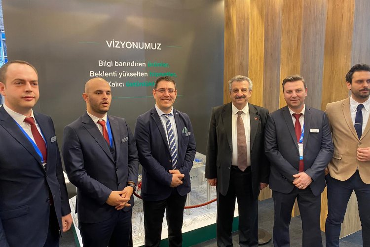 Yeşilova Holding, yenilikçi ürünlerini Aluexpo Fuarı’nda tanıttı -