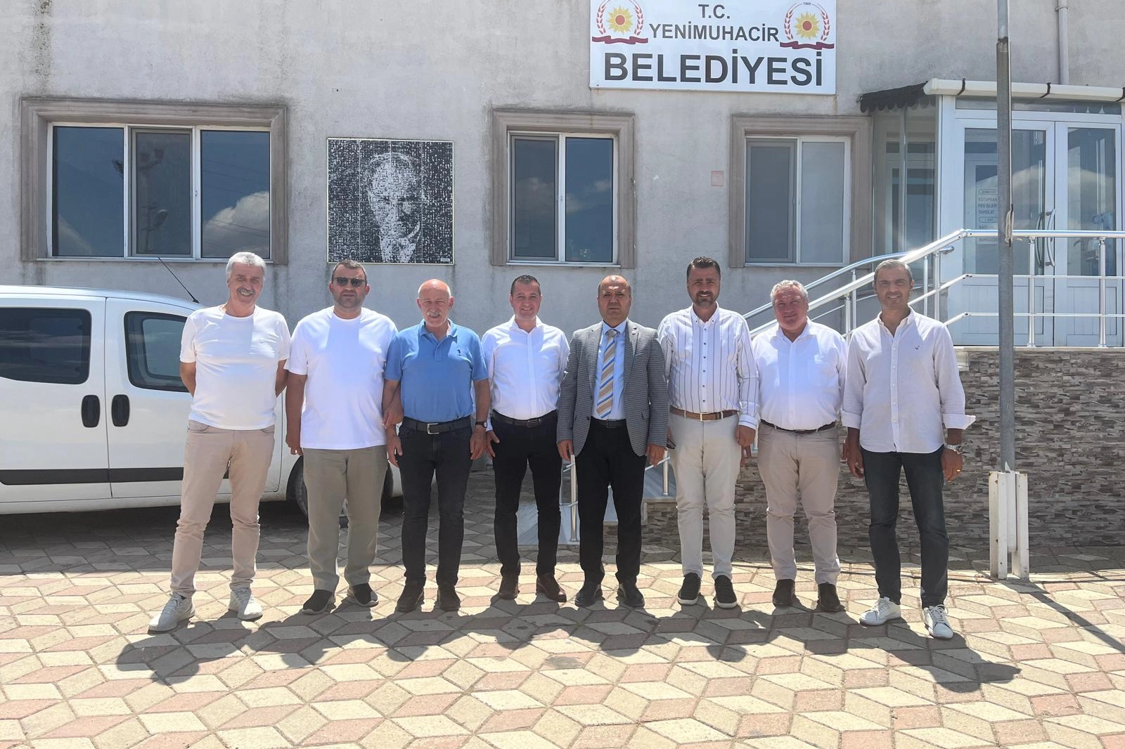 Yenimuhacır Belediyesi’ne ziyaretler -