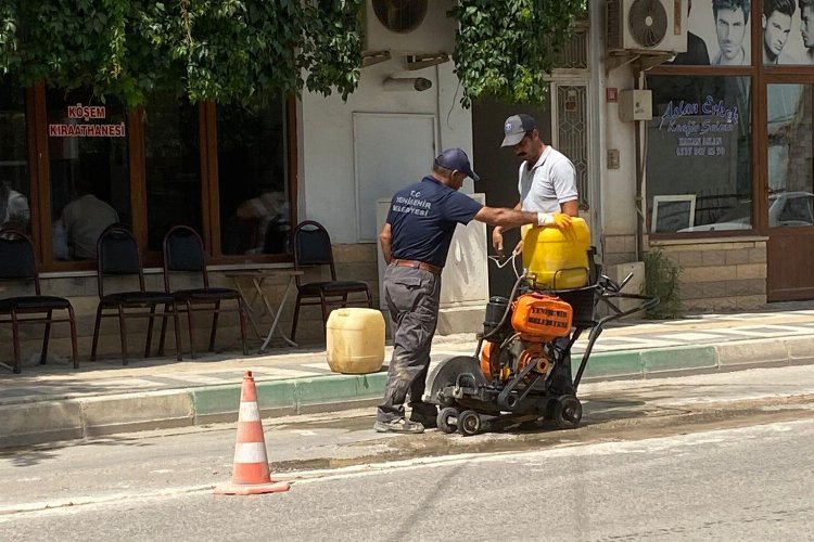 Yenişehir'de yol çalışmaları sürüyor -