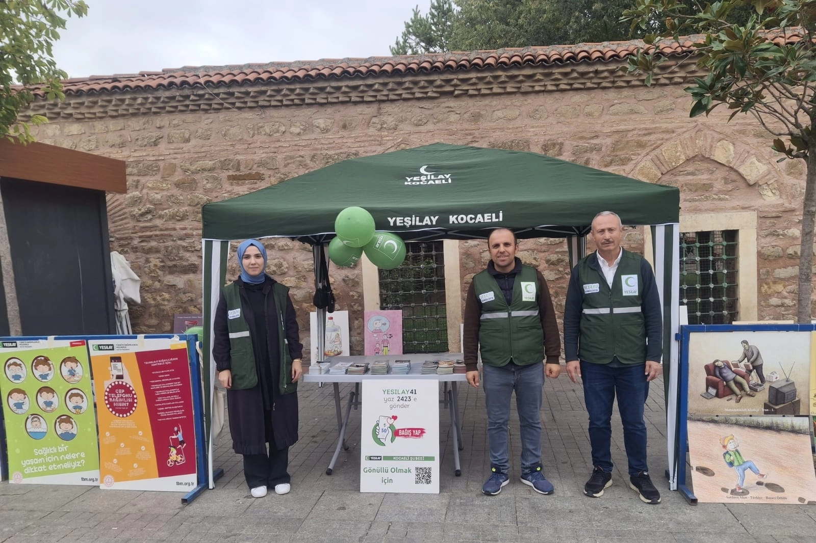 Yeşilay Gebze standına yoğun ilgi -