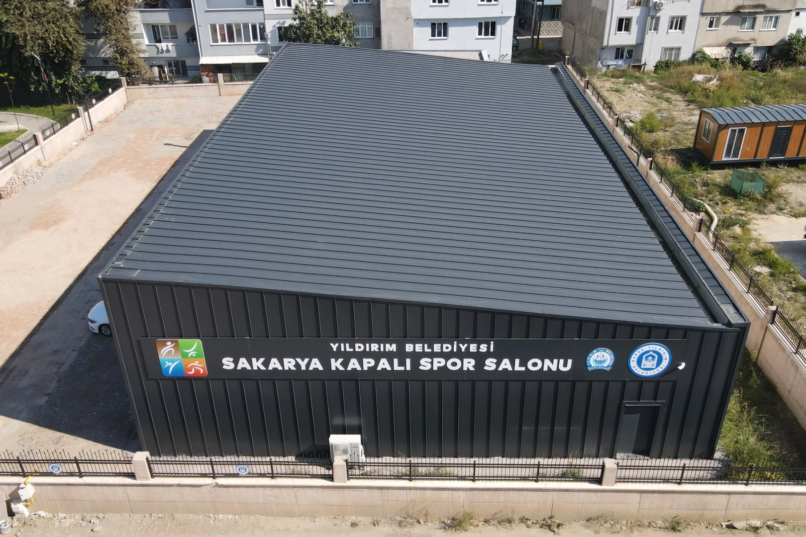 Yıldırım'da Sakarya Kapalı Spor Salonu açılışa hazırlanıyor -