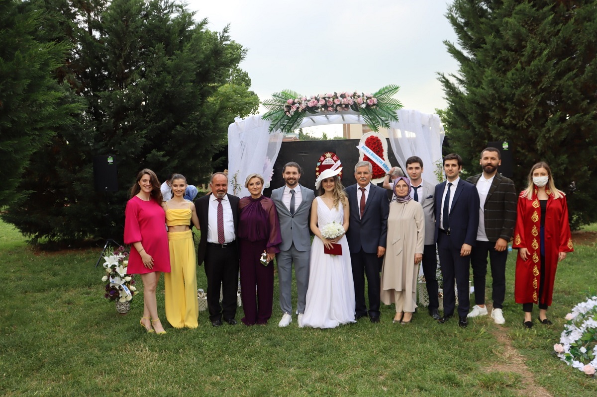 Yüz Gülümse’ten ilk nikah